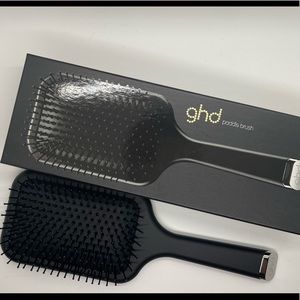 ***NEW IN BOX*** GHD Paddle Brush